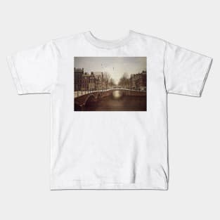 Amsterdam in Winter Kids T-Shirt